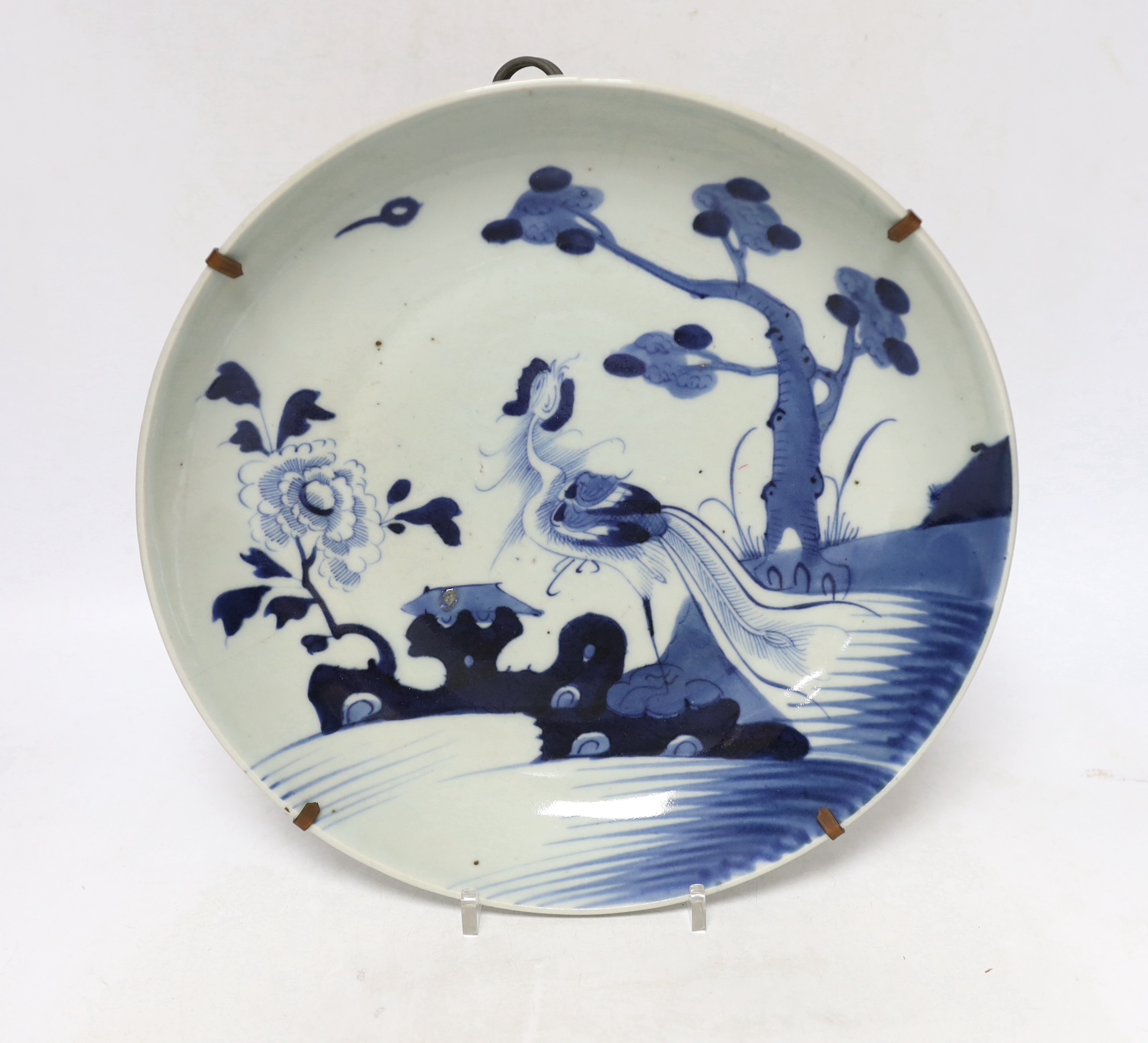 Two 19th century Chinese blue and white dishes, 28cm diameter